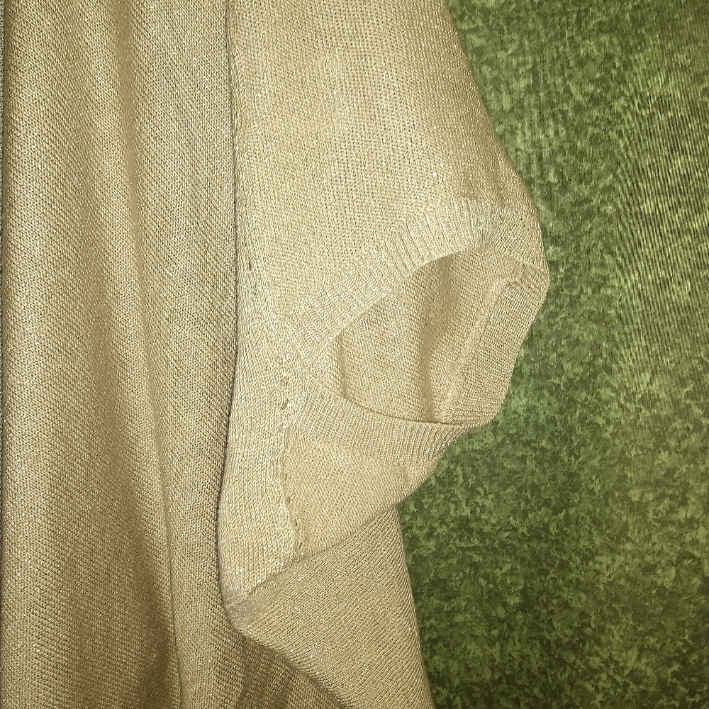 Cardigan - Picture 2 of 4